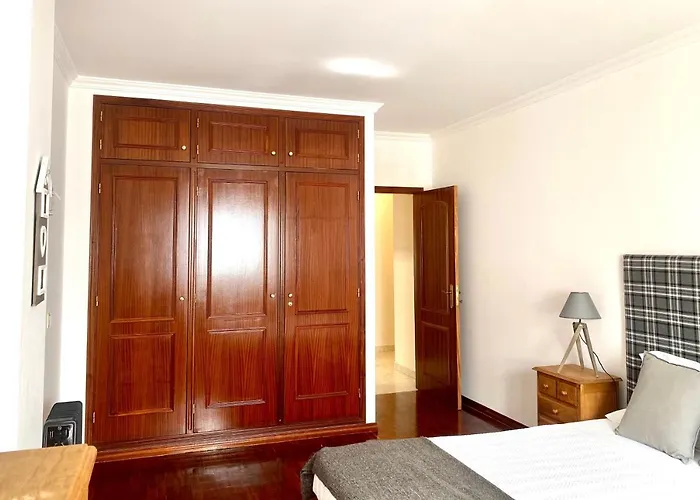 Apartment Brick Ocean *