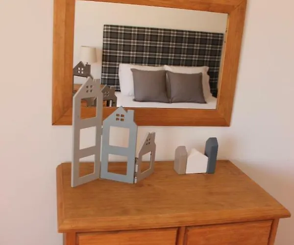 Brick Ocean Apartment *